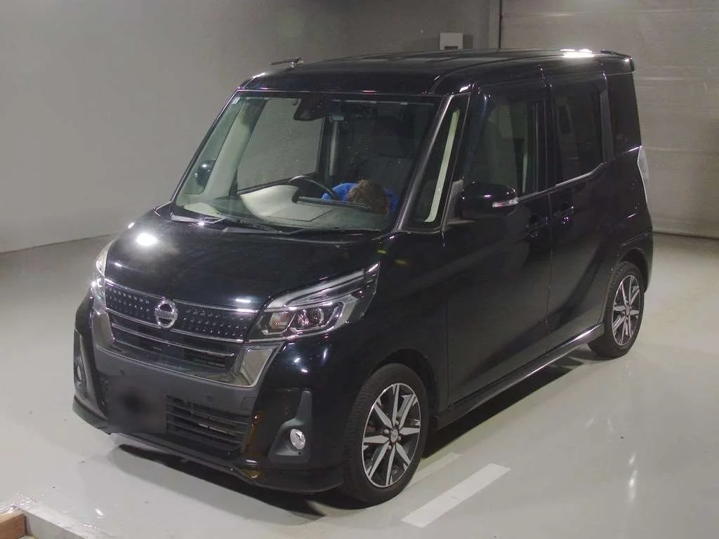 Nissan Dayz Roox B21A 2018